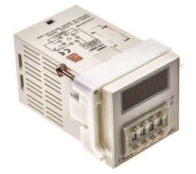 Timer Relay Wciskane 100 → 240V ac SPDT 1-stykowy RS PRO SPDT 99.9s jednofunkcyjny