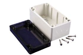 Obudowa Poliwęglan szerokość zew. 66 mm długość zew. 119,4 mm wys. zew. 61 mm Hammond IP68