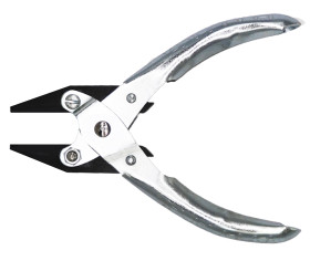 Szczypce płaskie Szczypce z płaskimi końcówkami RS PRO długość szczęk: 30mm długość całkowita: 125 mm Stal