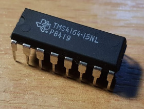 Vintage DRAM chips 4116, 4164, 41256, 44256