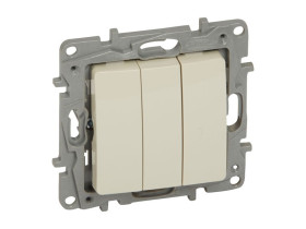 NILOE Wyłącznik potrójny kremowy 764603 LEGRAND