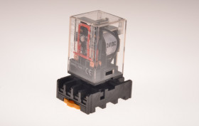 Przekaźnik OMRON MK2P-I ( R15 2P ) / 24V DC