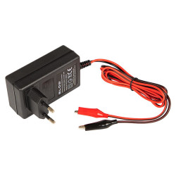 Ładowarka akumulatorów żelowych 12V 2A BLOW automat. LED / 83-230