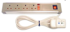 Przedłużacz 4-gniazda 230 V AC Typ G - brytyjski 2m 374216