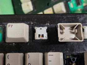 HI-TEK Space Invaders key for Amiga 500/2000