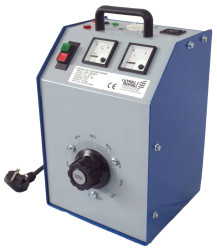 Transformator automatyczny Napięcie pierwotne 240V 1350VA 1-fazowy 3-wy. Wolnostojące