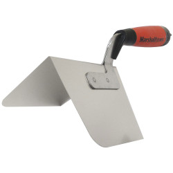 Marshalltown M25RD M25RD Curved Outside Corner Trowel DuraSoft&#xAE; Handle 5in
