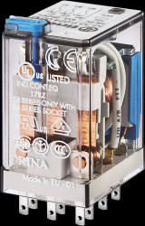 55.33.8.230.5050 Relay with plugin terminals, 3 CO, 10 A, 230 V AC