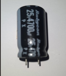 Kondensator elektrolityczny 4700uF 25V 16x21.5mm 105' RM=7.5mm RUBYCON cena netto