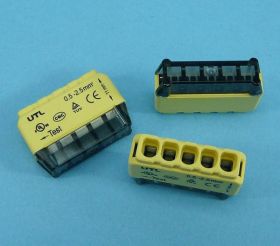 UC-41-05P SZYBKOZŁĄCZKA 24A/300V