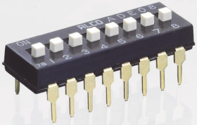 Przełącznik DIP 7-pozycyjny SPST THT 100 mA przy 24 V DC -30 → +85°C