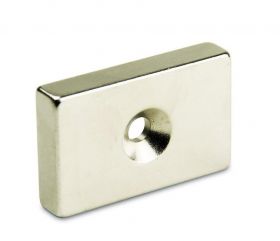 MAGNES NEODYMOWY PROSTOKĄTNY 19X19X5MM Z OTWOREM 11/5MM