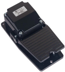 Wyłącznik nożny 200X100 aluminiowy czarny (1NO/1NC) 15A FS402