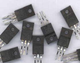 STP4NK60ZFP P4NK60ZFP N 4A 600V TO-220F TRANZYSTOR