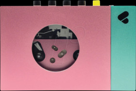 WE-001-R1 Portable cassette player with Bluetooth