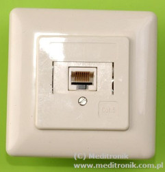 Gniazdo podtynkowe pojedyncze RJ45 UTP kat.5e montaż LSA