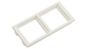 Simon Connect Ramka Cima Podwójna 2Xk45 Pionowa Czysta Biel S62/9