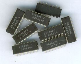 UA748PC DIL14 UKŁAD SCALONY