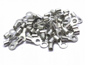 Konektor Oczkowy Miedź 1.5 - 2.5mm2 M4 50Szt