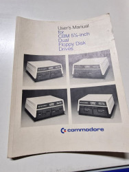 CBM 5.25" Dual Floppy Disk Drives - Original User's Manual