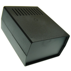 Z2AW Obudowa Czarna 90x178x149 Wentylowana PS