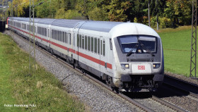 Wagon osobowy Piko G 37676 Wagon osobowy Piko G 37676 Samochód sterujący G IC 2. klasy firmy DB AG Samochód kontrolny dr