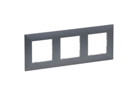 NILOE STEP Ramka 3 potrójna stal szczotkowana 863993 LEGRAND