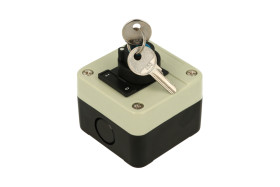 Przełącznik; stacyjka; w obudowie; SALB144; ON-OFF; 1 tor; 90°; 2 pozycje; bistabilny; w obudowie; śrubowe; 5A; 600V AC; plastik