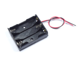 Koszyk baterii AA (R6) x3 z przewodami