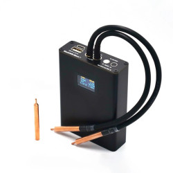 Zgrzewarka do akumulatorów 18650 z wyświetlaczem