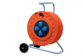 Rozgałęźnik na bębnie plastikowym GOLIA-420 4x230V IP44 + termik