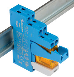 Przekaźnik interfejsowy 110V Finder SPDT 250/400V ac 16A Szyna DIN bieguny 1 Przekaźnik z interfejsem