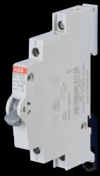 2CCA703025R0001 Changeover Switch - 0.5 TE, 1-Pole, I - 0 - II, 16 A