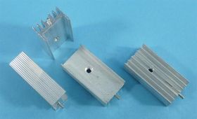 TO-220 30x15x10mm RADIATOR Z PINEM LUTO