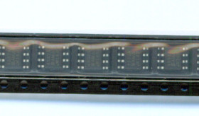 SI4532ADY-T1-E3 MOSFET N+P 30V N 4,9A P 3,9A SMD SO-8 TRANZYSTOR