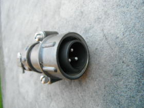 SzR20P3NG7 wtyczka prosta 3 piny wtyk