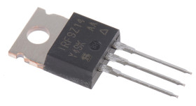 MOSFET P-kanałowy 6,7 A TO-220AB 60 V Pojedynczy 43 W 500 miliomów