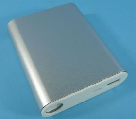OBUD.POWERBANK 4xAKUMU.18650 5V/2A