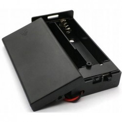 Koszyk pojemnik na ogniwo przełącznik 2x 18650 2S