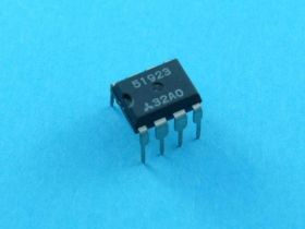 M-51923 DIP-8 UKŁAD