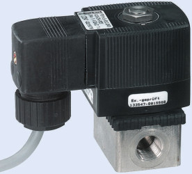 Zawór elektromagnetyczny 230 V AC/DC Burkert 2-drogowy G 1/8 cala żeńskie 1/8cal NC