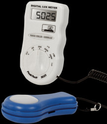 P 5025 Digital Lux meter