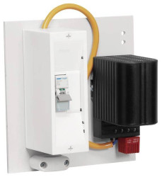 Ogrzewanie szafy rozdzielczej Hager ZAY98536