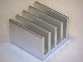 Radiator aluminiowy 14x14x10mm