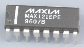 MAX121EPE
