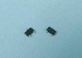 2SC-5703 NPN 4A/100V/1W SOT-23 TRANZYSTO