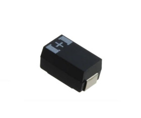 Kondensator tantalowy 680μF 4V dc D4 SMD ±20