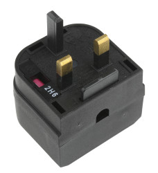 Przemiennik zasilania kraj 1 Europa kraj 2 Wielka Brytania 2.5A złącze 1 Wtyczka europejska złącze 2 UK Converter Plug