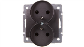 Logi Gniazdo Podwójne Z Uziemieniem Śrubowy Grafit 16A 250V 021253141 25269