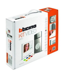 Zestaw videodomofonowy jednorodzinny Bticino AV KIT L3000+300X 13E Classe 300 WI-FI 363911